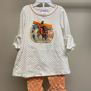 Matching set for 3T girl. Designer is Bonnie Jean.